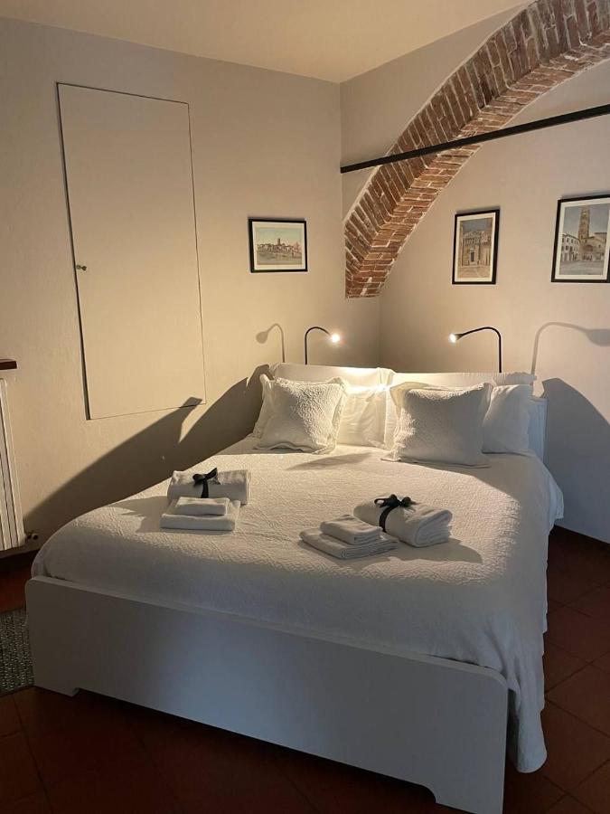 アルトパーショLa Casa Nel Vicoloアパートメント エクステリア 写真